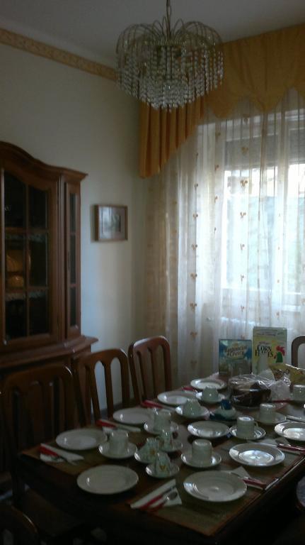 B&B In Centro 圣贝内代托-德尔特龙托 外观 照片