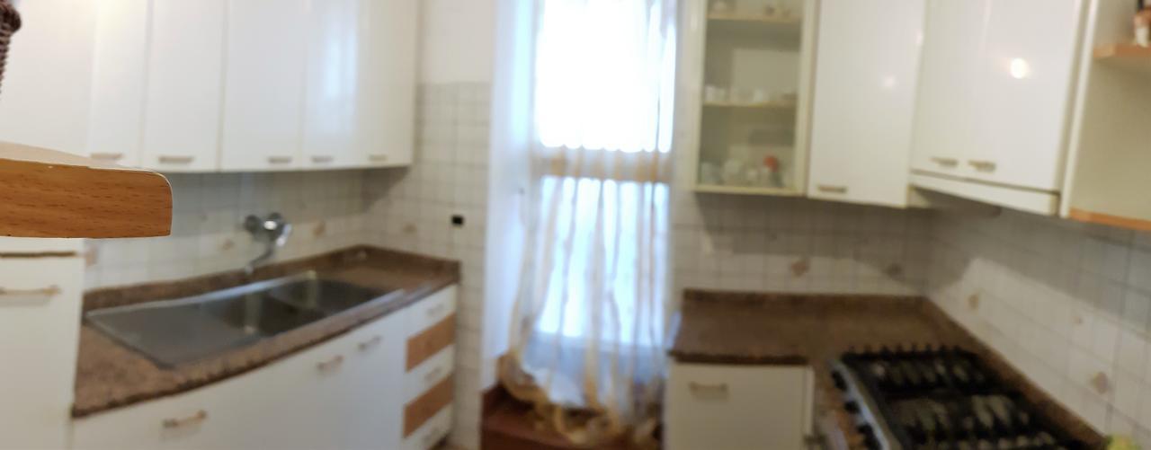 B&B In Centro 圣贝内代托-德尔特龙托 外观 照片