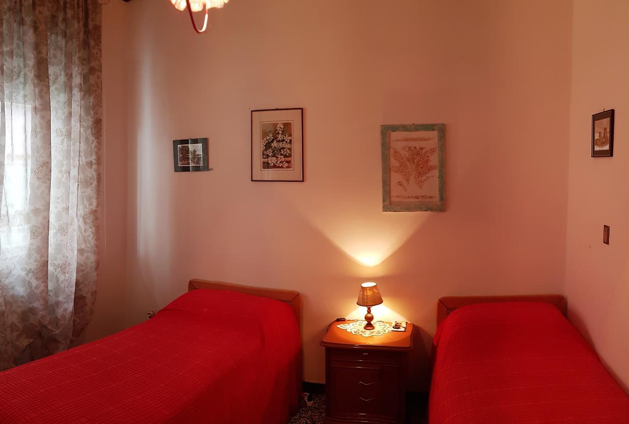 B&B In Centro 圣贝内代托-德尔特龙托 外观 照片